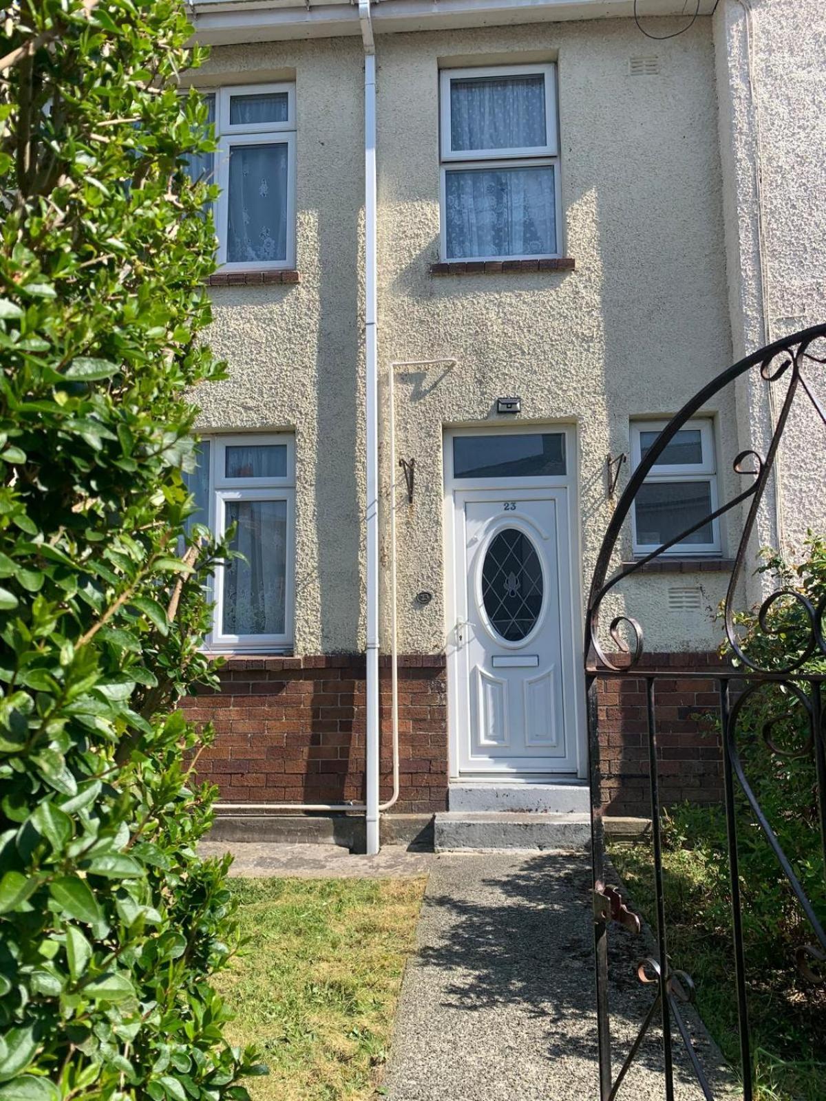 Room Only Guest Accommodation, Guest House Self Catering Bangor  Exterior foto